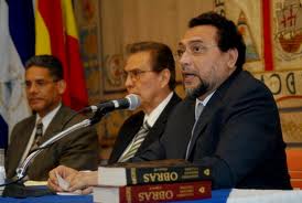 Dr. Vicente Baca y Dr. Alejandro Serrano Caldera, filósofos nicaragüenses.