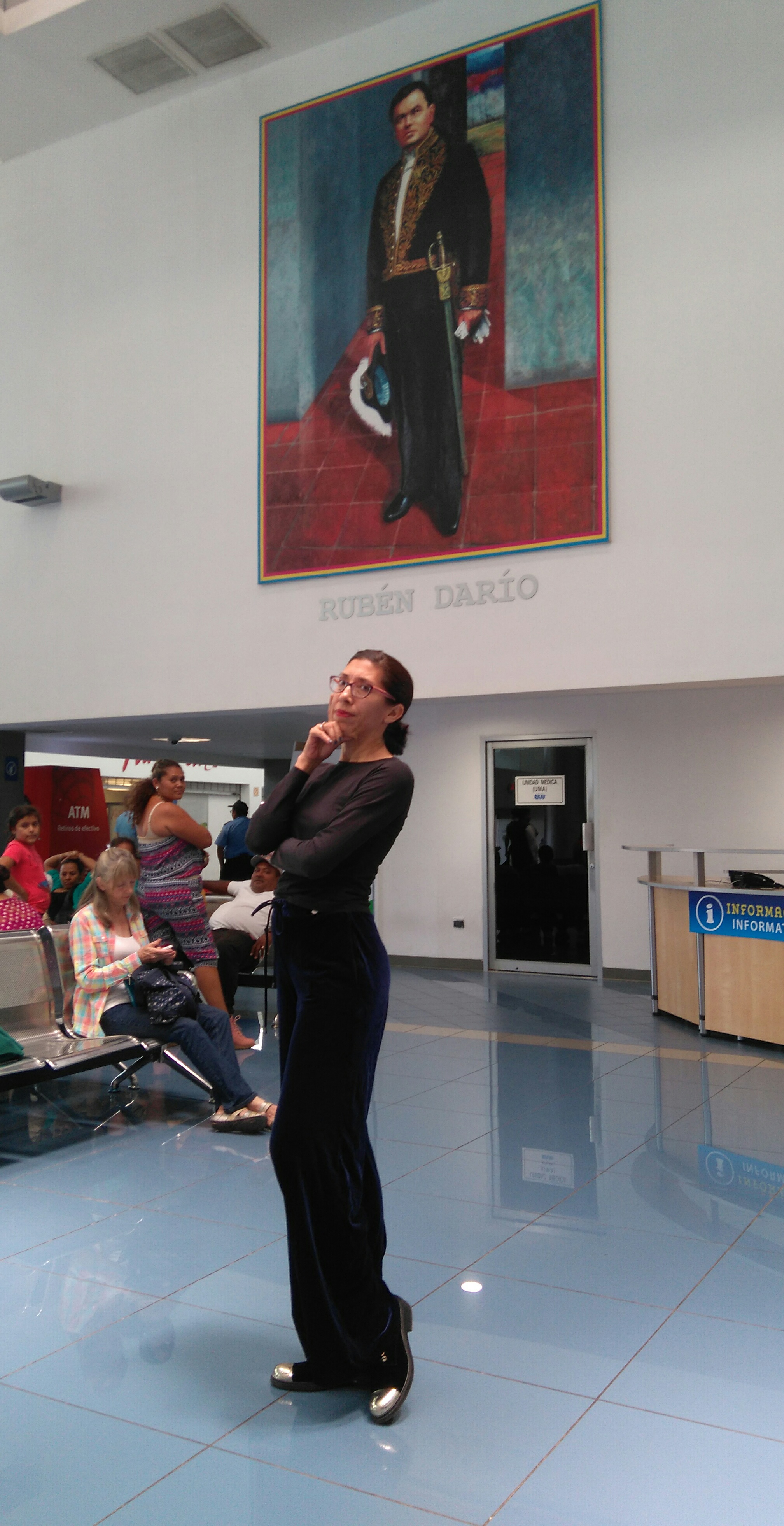 Mildred Largaespada. Retrato de Rubén Darío